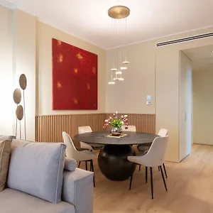 https://heart-apartments-duomo-missori.italymilanhotels.net